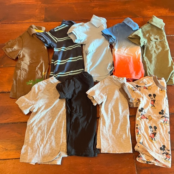 2T Clothes Lot - Picture 3 of 5